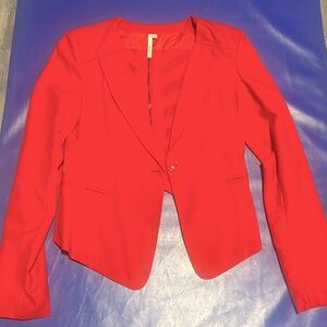 Red crop blazer